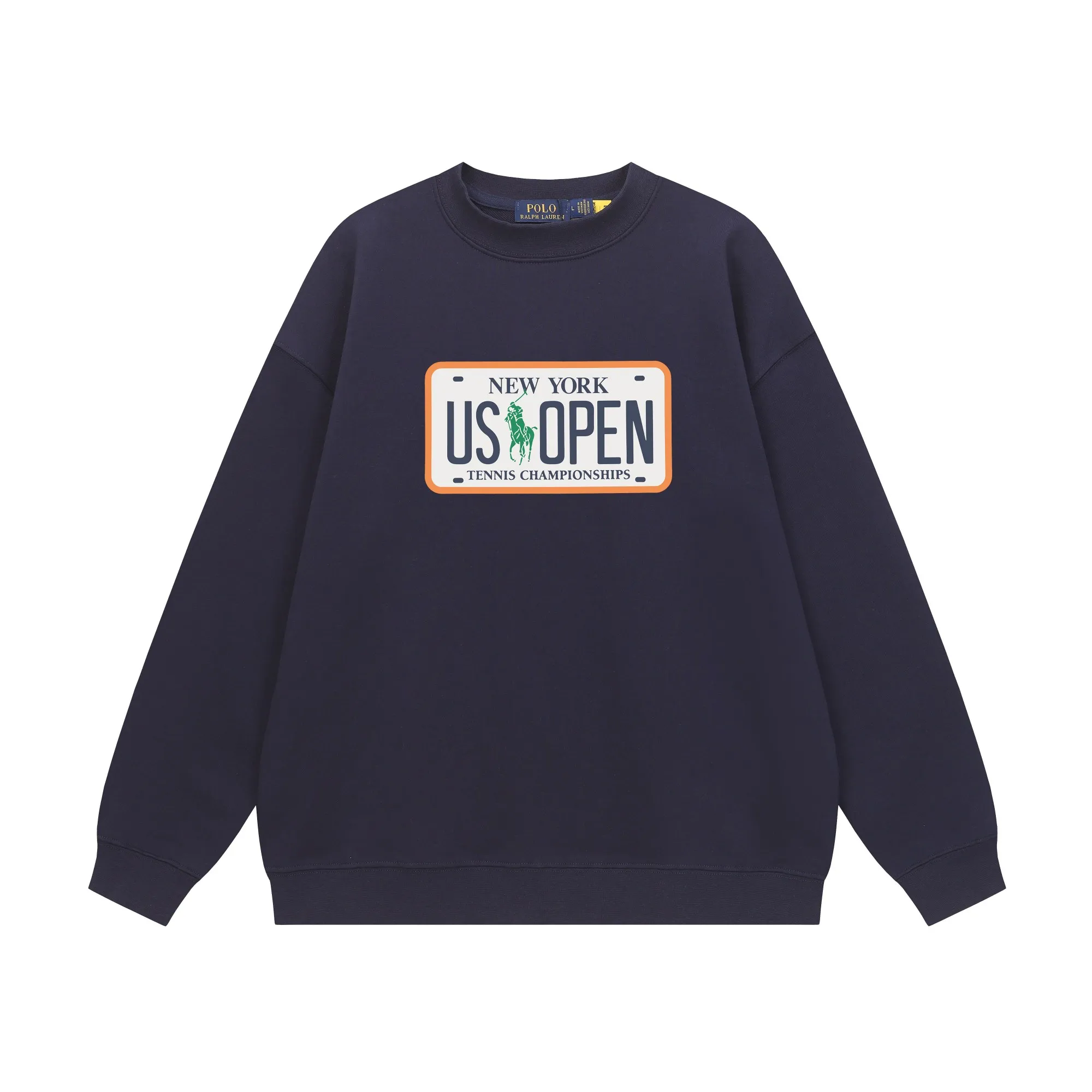 P200 Long-term stock] RalphLauren/Ralph Lauren 2025 autumn and winter new bear letter print 420g heavy large terry sweatshirt Ralph Lauren's age-reducing item, the coat fabric is made of 85% cotton ➕15% polyester, which not only retains the softness, comfort and breathability of cotton, but also adds the wear resistance and wrinkle resistance of polyester fiber, making the clothes more durable and easy to care for. Even in slightly cooler weather, you won't feel stuffy when wearing it. This kind of fabric has a natural crisp feel and is not easy to pill or deform. The bear on the chest is printed with English letters. It is full of color, full of three-dimensionality, and lifelike, adding a bit of liveliness and interest to the whole sweatshirt. There is no pressure to dress, regardless of age or gender. Complete accessories! Color: black, white, navy blue, light floral gray Size: M-L-XL-XXL